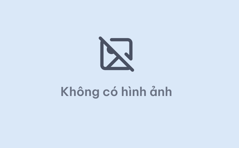 Nhà trường tham gia giải bóng đá truyền thống chào mừng ngày 20/11